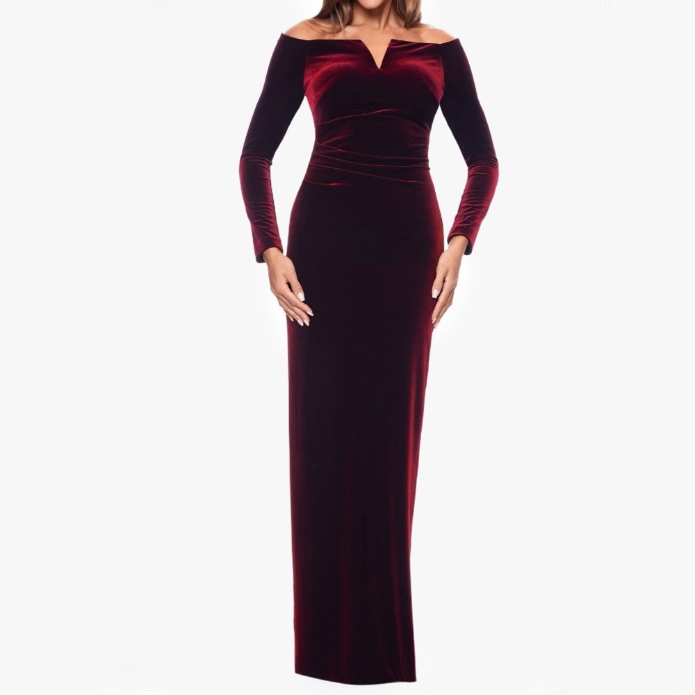 New X by Xscape Off the Shoulder Long Sleeve Velvet Gown Size 22W